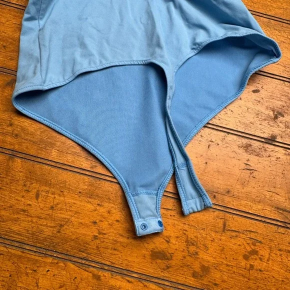 Free People Light Blue V Neck Thong Bodysuit Snap Closure Women's Size medium - Picture 4 of 6